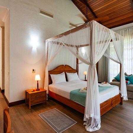 Anse Lazio Lodge Екстер'єр фото